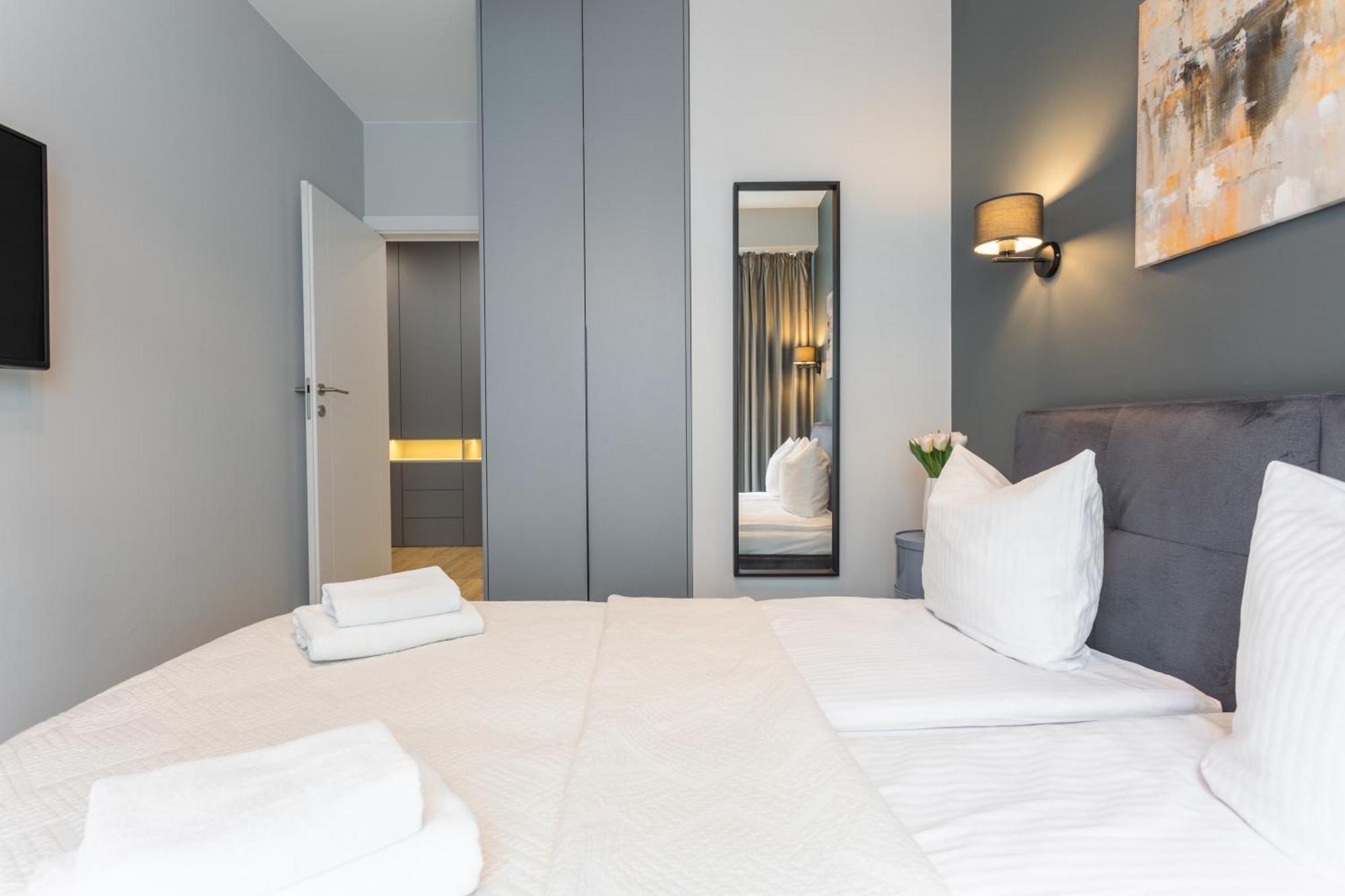 Golden Apartments Warsaw - Luxury Building With Terrace On The Roof - Sienna Str Buitenkant foto