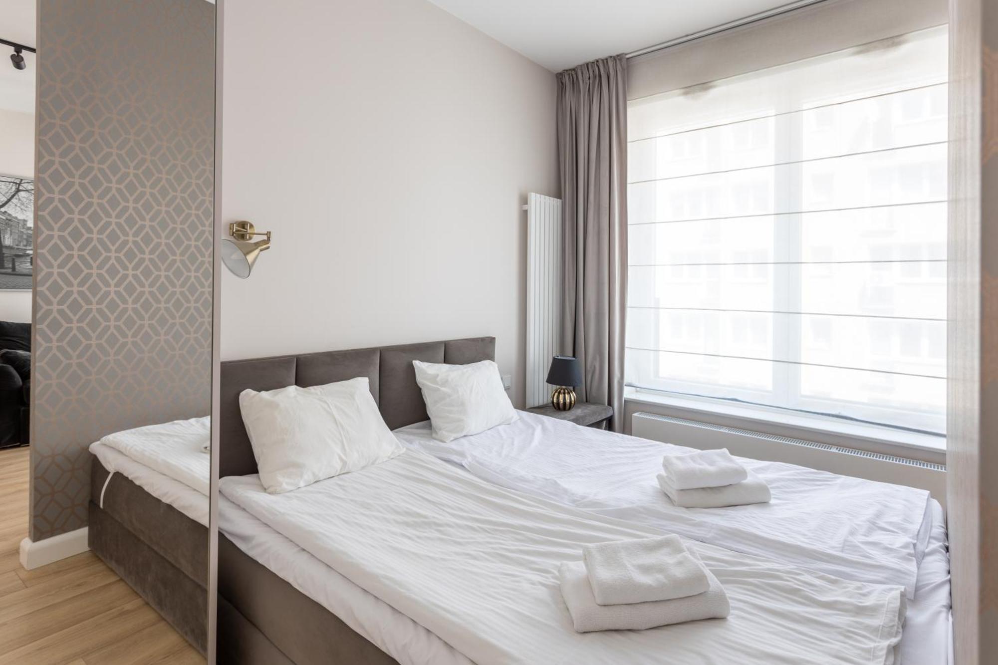 Golden Apartments Warsaw - Luxury Building With Terrace On The Roof - Sienna Str Buitenkant foto